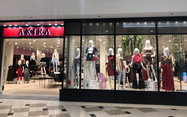 AKIRA Twelve Oaks Mall Novi MI - Store & Personal Stylists