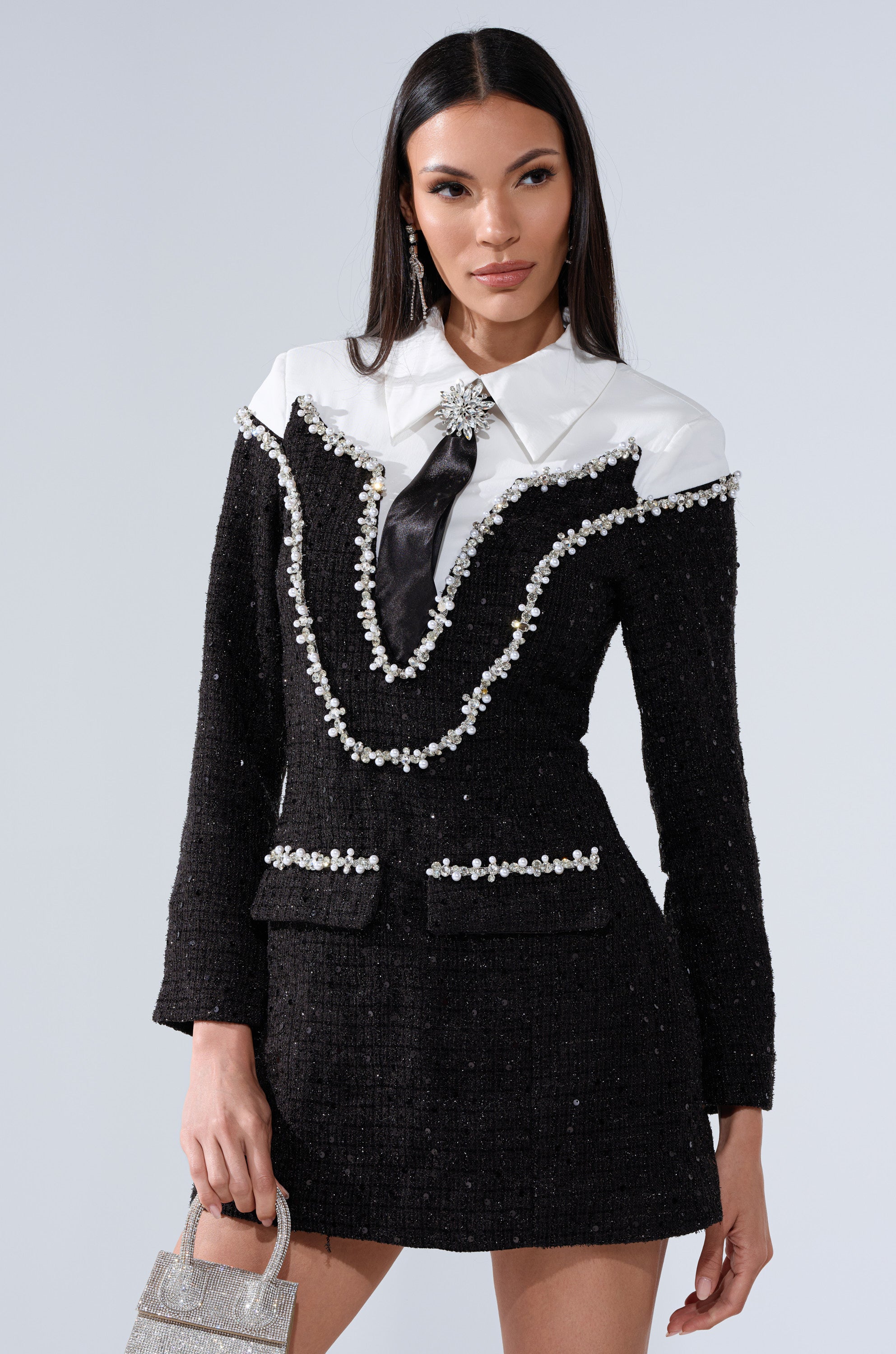 HIGH CLASS MINI DRESS WITH A TIE AKIRA HIGH CLASS MINI DRESS WITH A TIE AKIRA