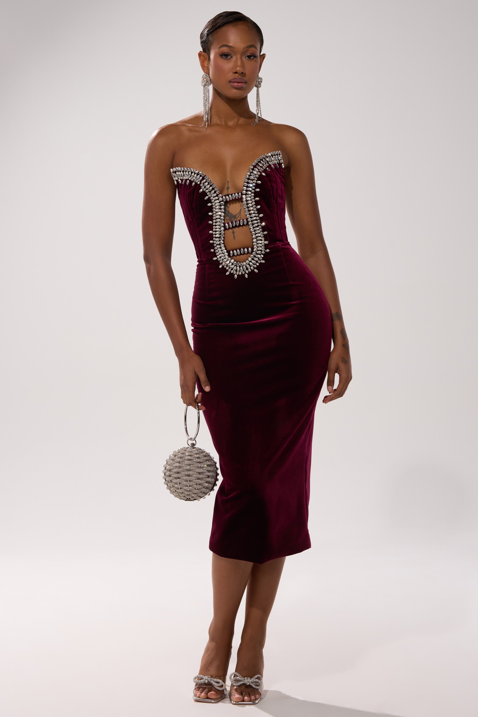 FEELIN THE LOVE VELVET RHINESTONE MIDI DRESS AKIRA FEELIN THE LOVE VELVET RHINESTONE MIDI DRESS AKIRA