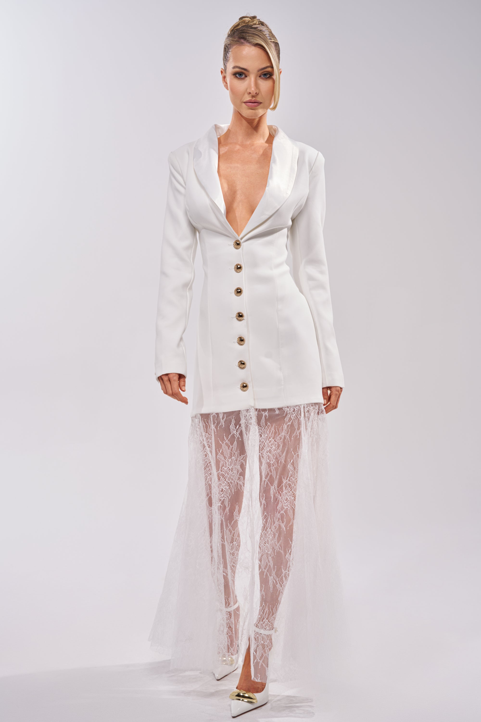 OK BOSS LADY BLAZER MAXI DRESS IN WHITE – AKIRA