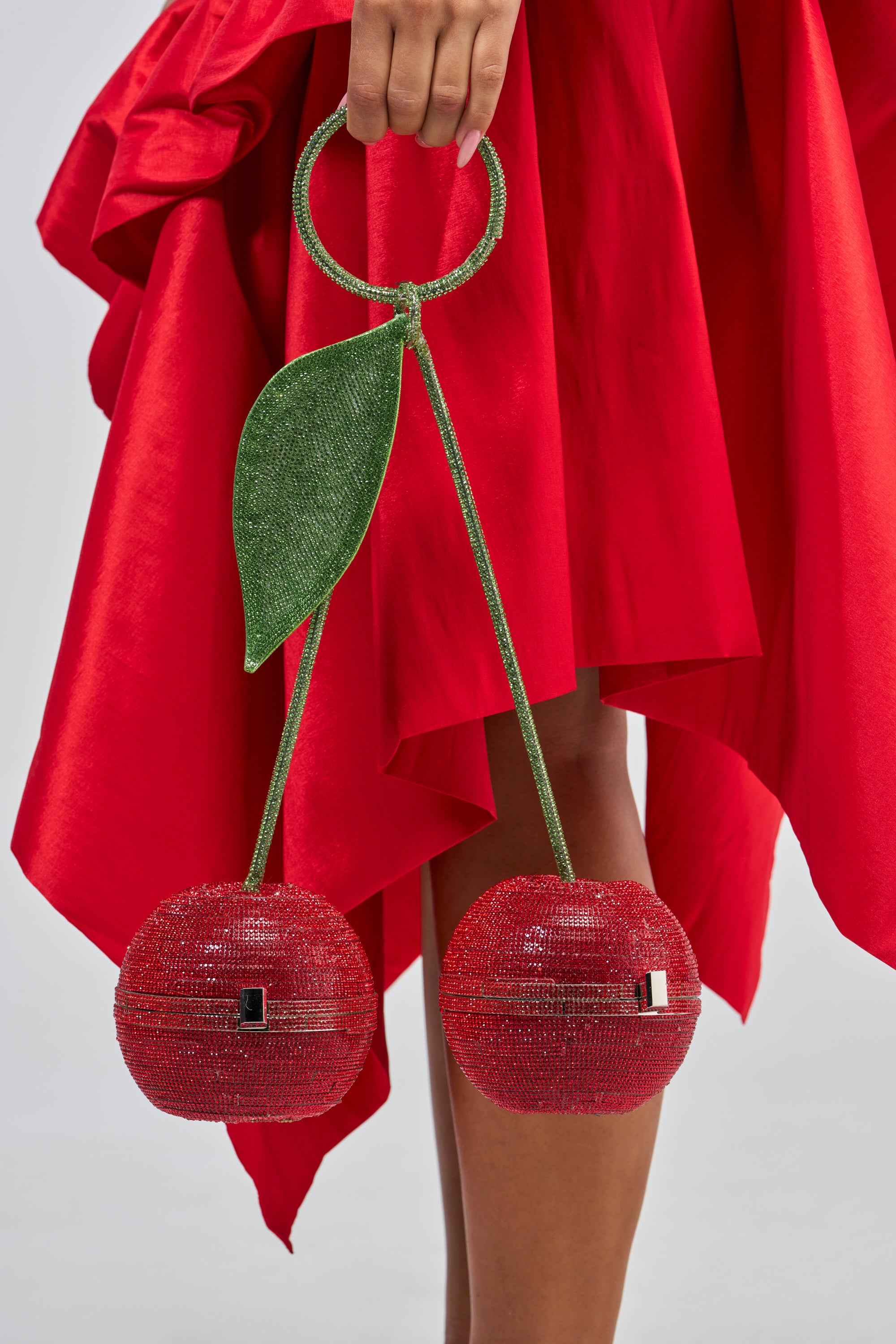 POP MY CHERRY PURSE – AKIRA