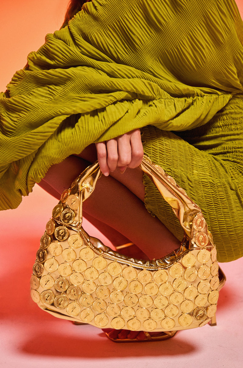 SHES RICH PURSE  AKIRA