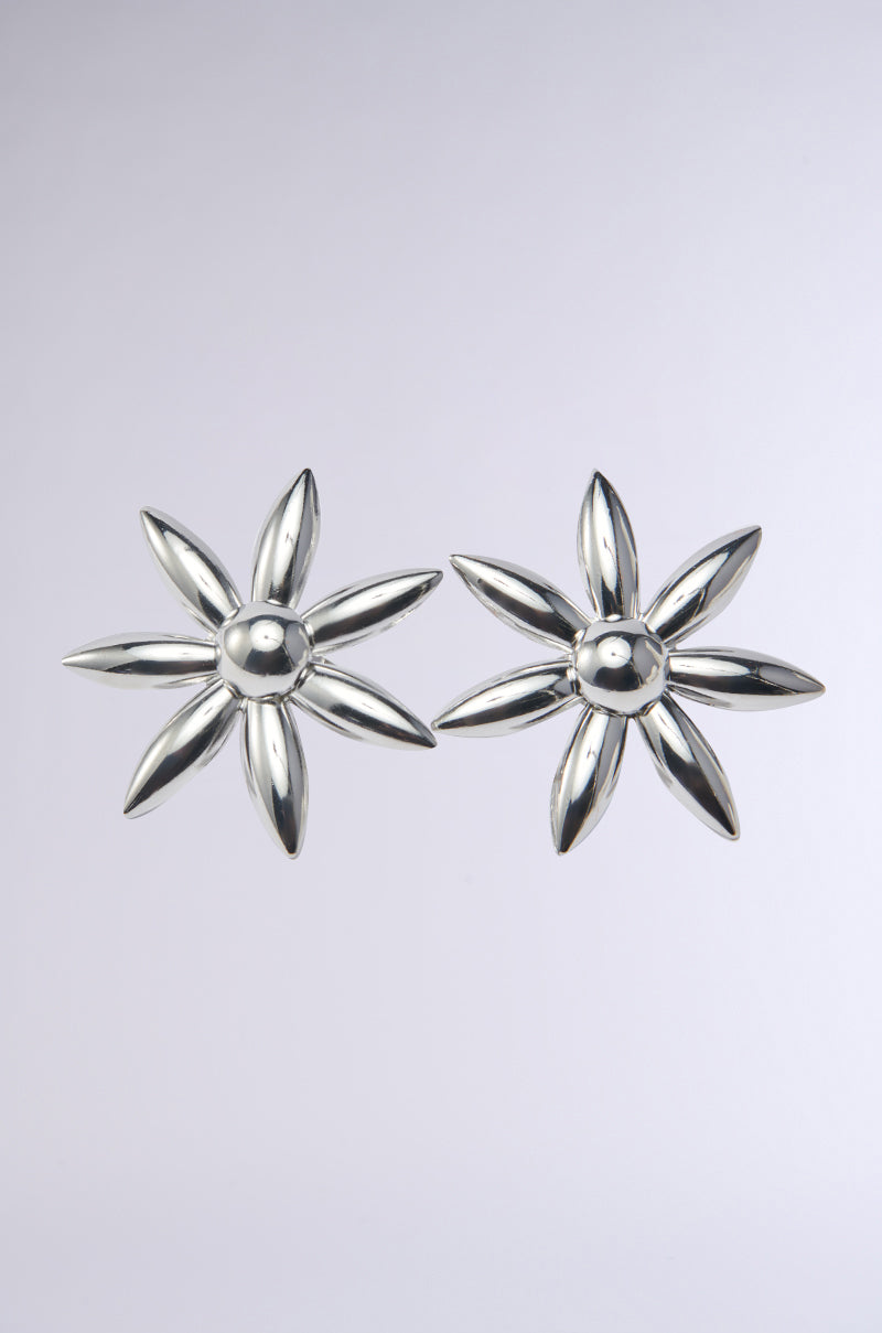 Two metallic, silver-colored IN THE SUN RING SET rings are displayed against a light gray background.