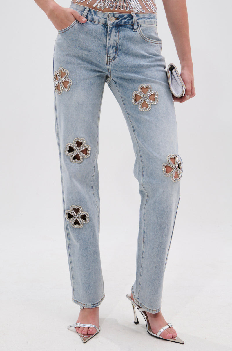 DIVINE FEMININE ENERGY RHINESTONE DETAIL JEANS – AKIRA