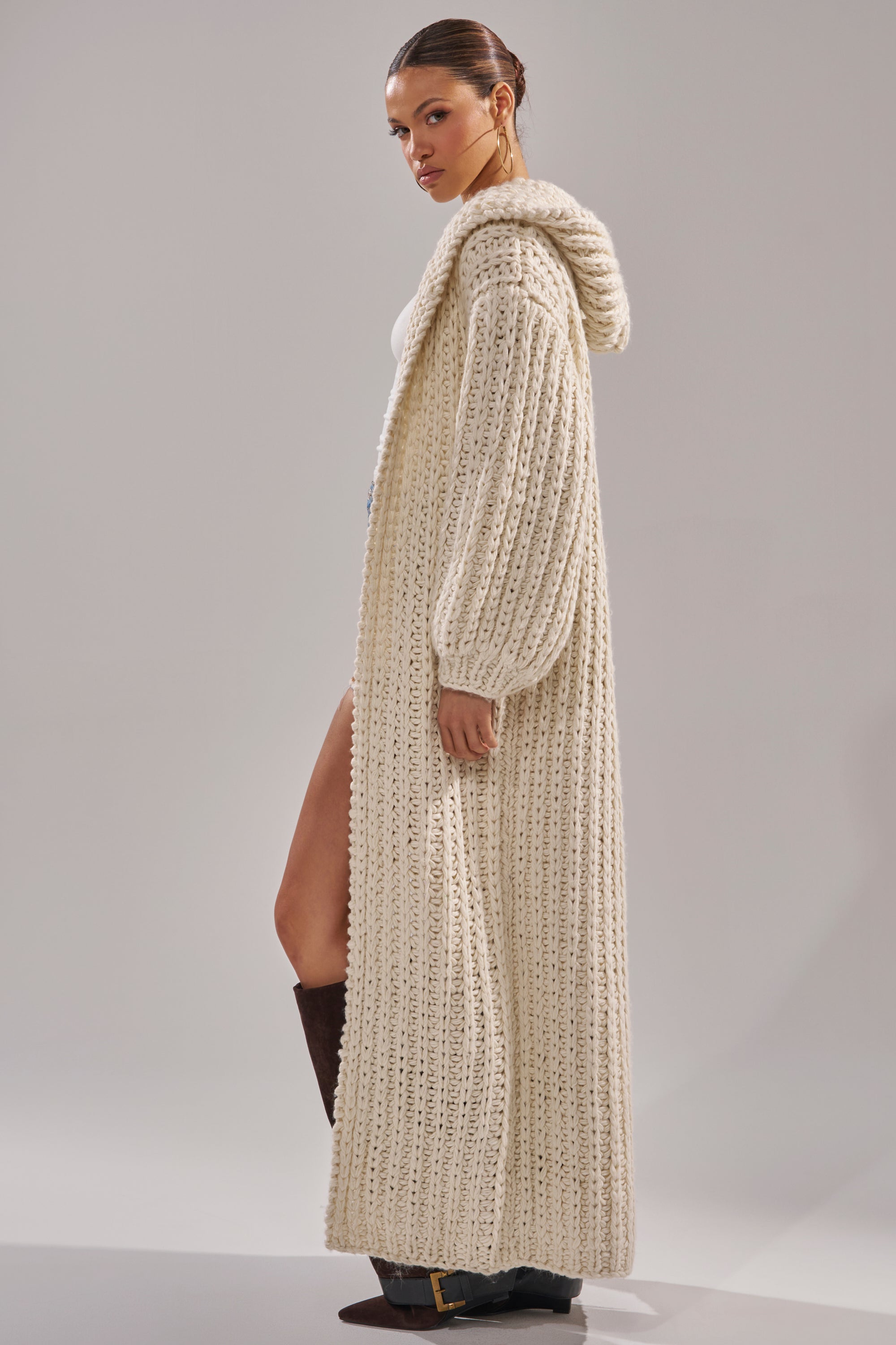 COZY CROCHET LONG HOODED CARDIGAN – AKIRA