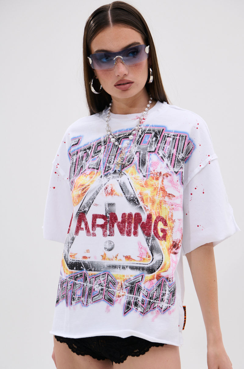 ドリランド ダーククララ WARNING SIGNS CROPPED GRAPHIC TEE – AKIRA