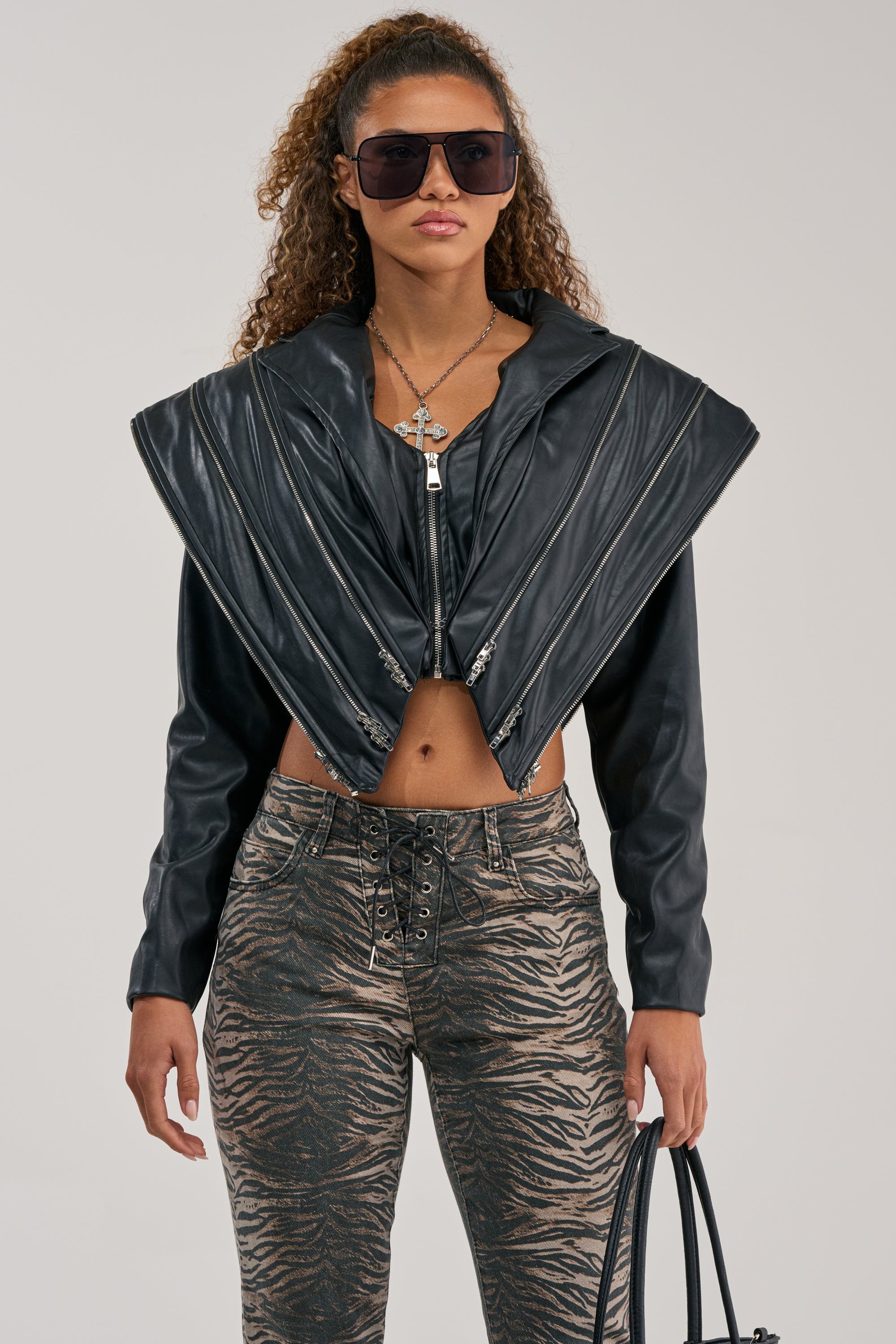COSMO ZIPPER MOTO – AKIRA