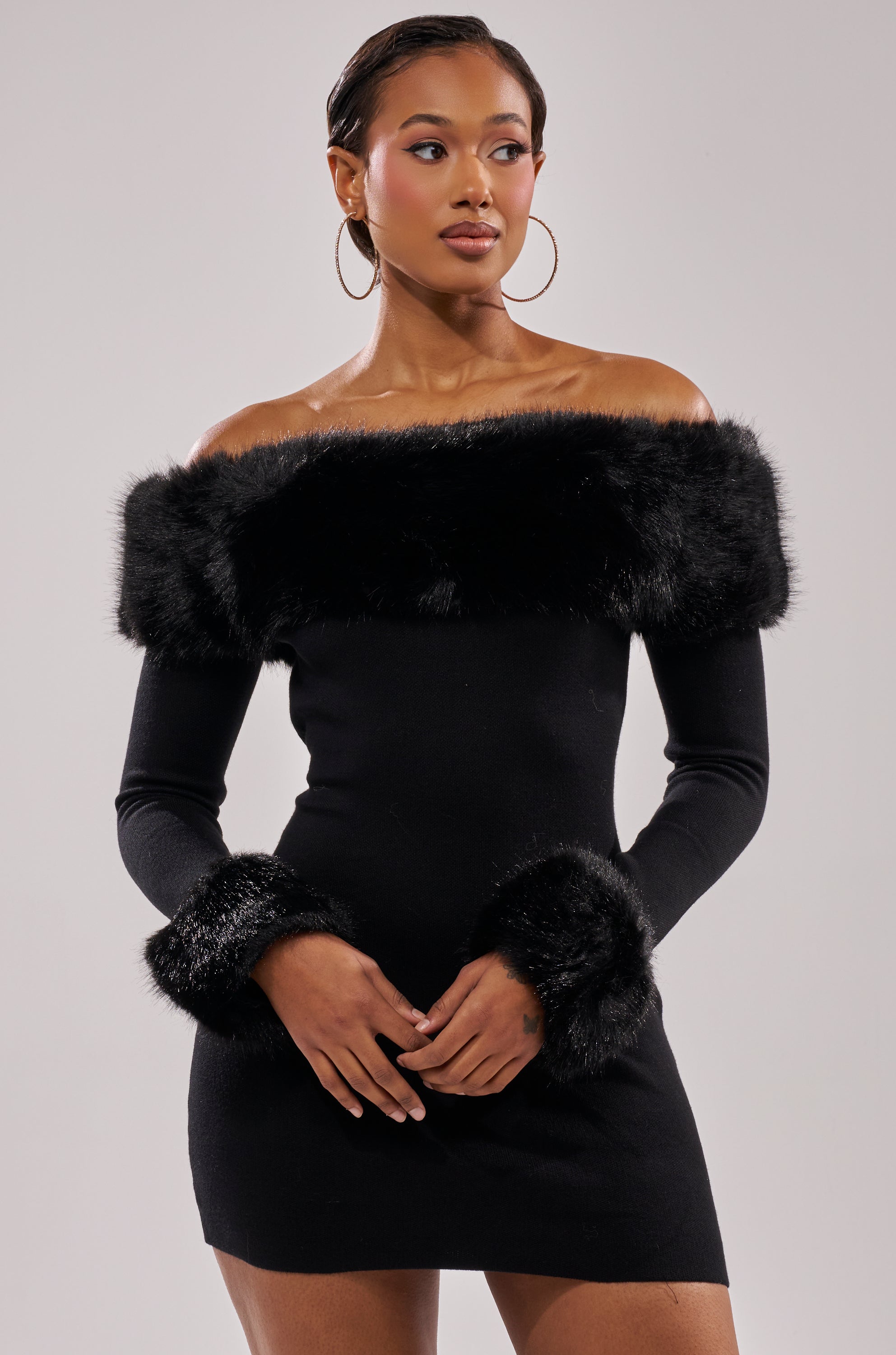 COMFY COZY FUR TRIM MINI DRESS IN BLACK AKIRA COMFY COZY FUR TRIM MINI DRESS IN BLACK AKIRA