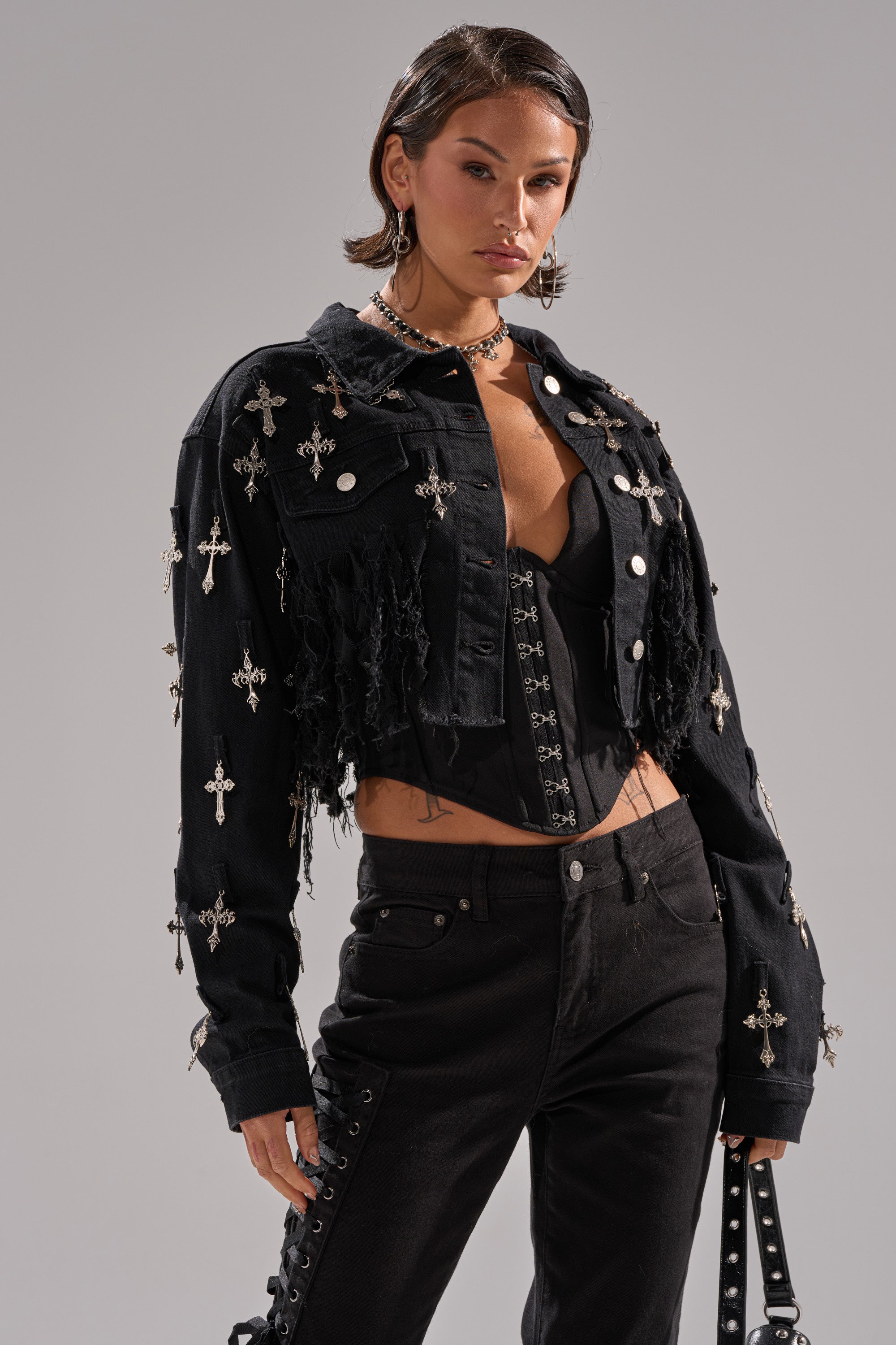 CROSS MY HEART ULTRA CROP DENIM JACKET – AKIRA