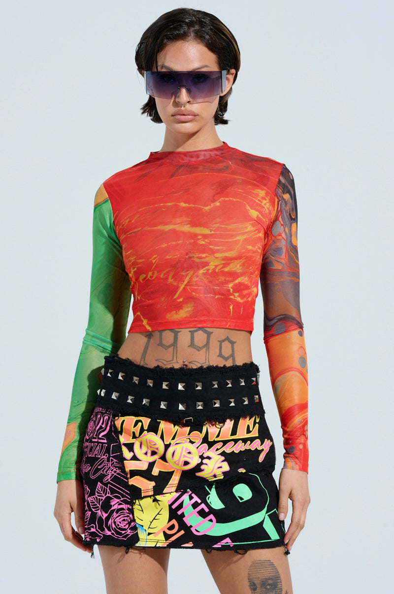 ★ララ★ IN BLOOM FAUX LEATHER SHORT SLEEVE TOP – AKIRA