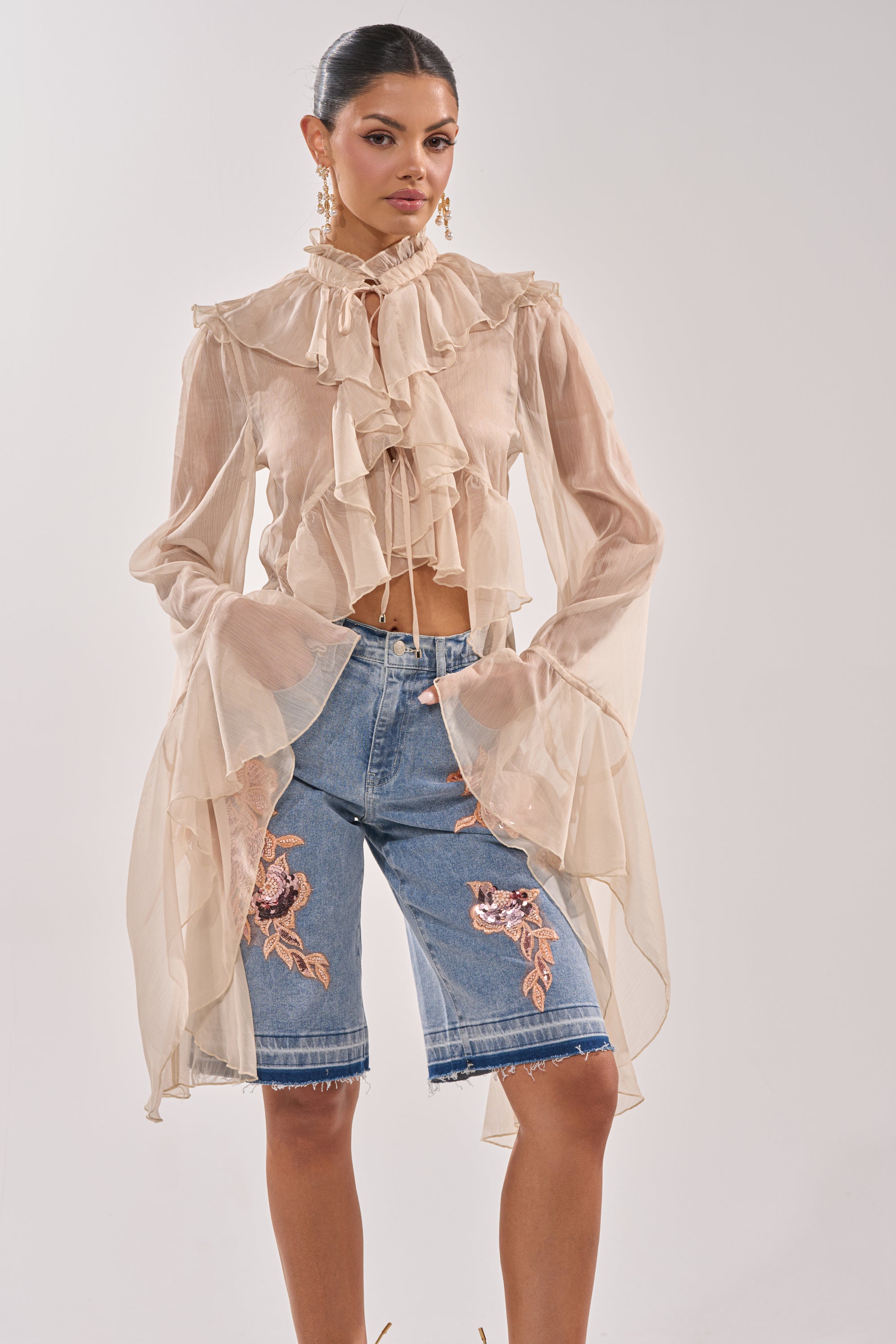 DANCE THE NIGHT AWAY BLOUSE – AKIRA