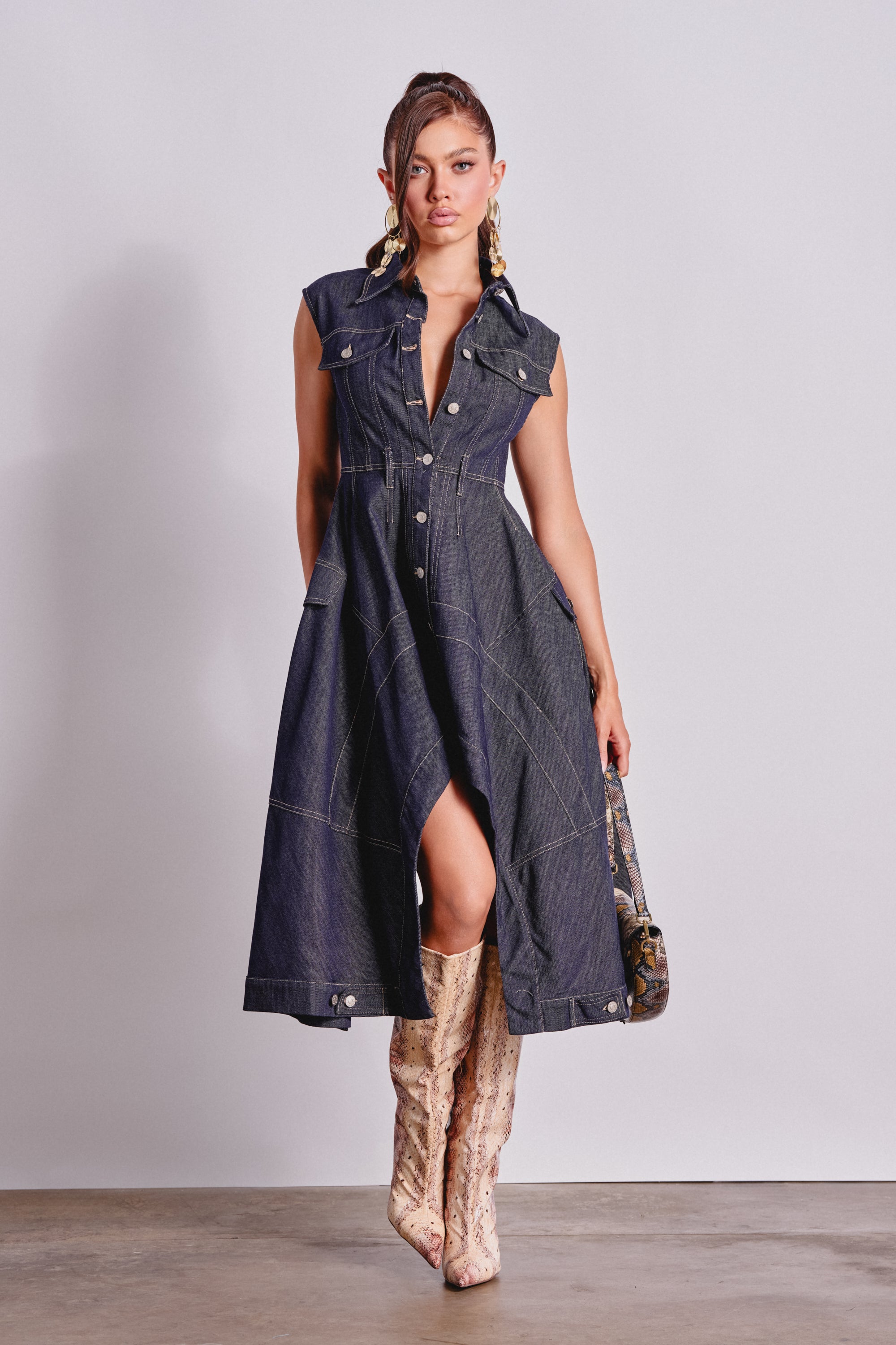 AKIRA Madeline Button Up Denim Midi Dress | Size Small AKIRA Madeline Button Up Denim Midi Dress | Size Small