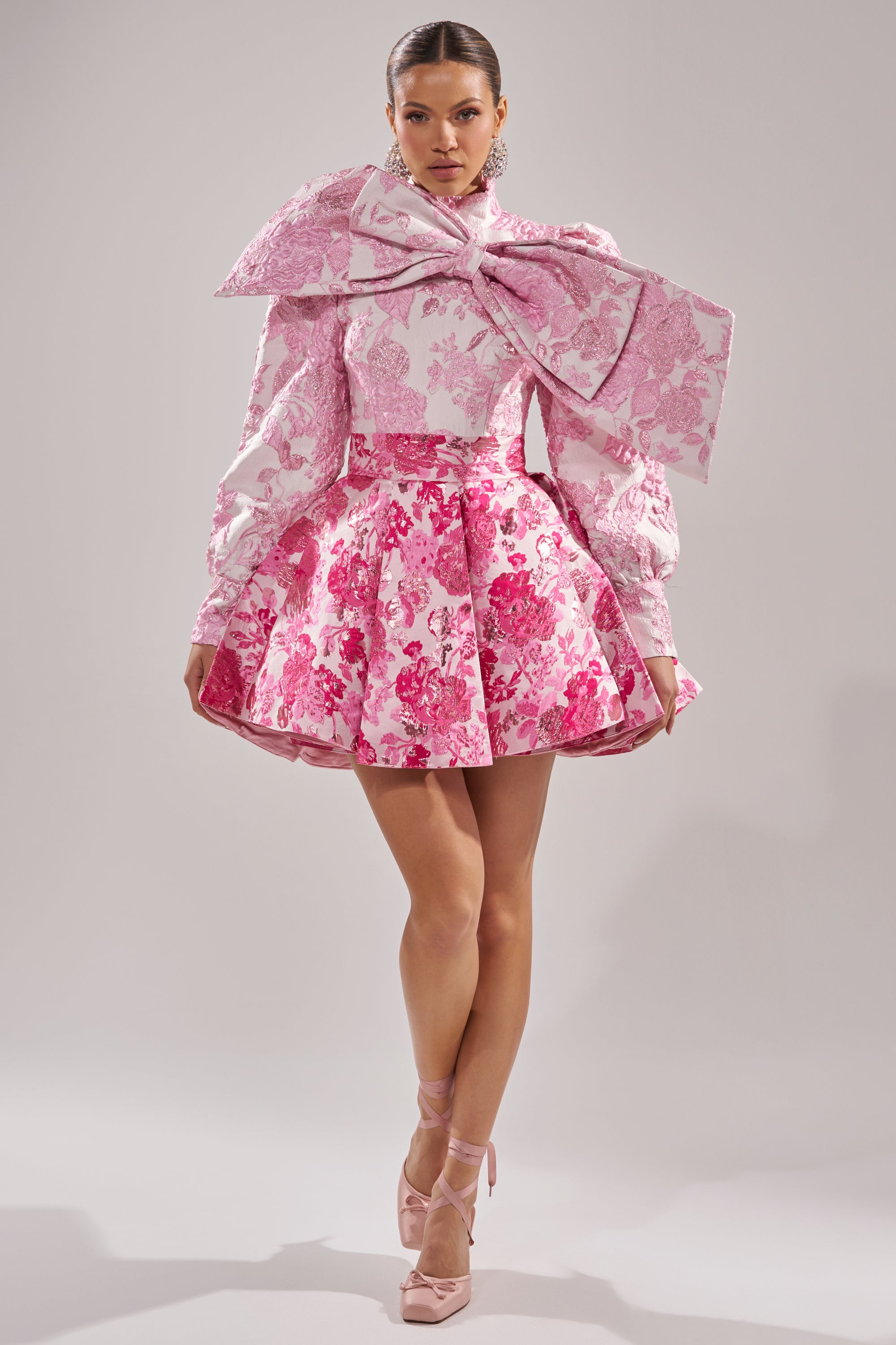 RENAISSANCE TWO-TONE BROCADE MINI DRESS IN PINK AKIRA RENAISSANCE TWO-TONE BROCADE MINI DRESS IN PINK AKIRA
