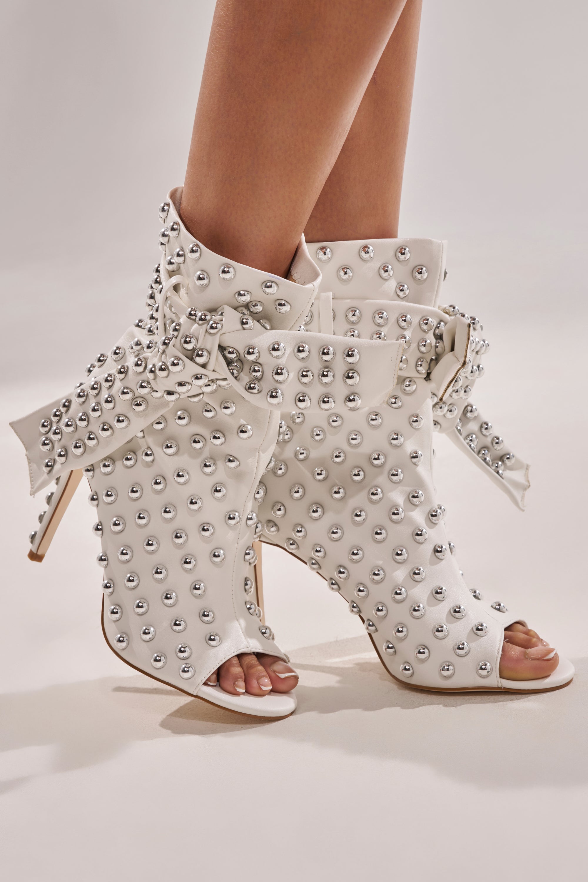 AZALEA WANG PRIS WHITE STUDDED OPEN TOE BOOTIE – AKIRA