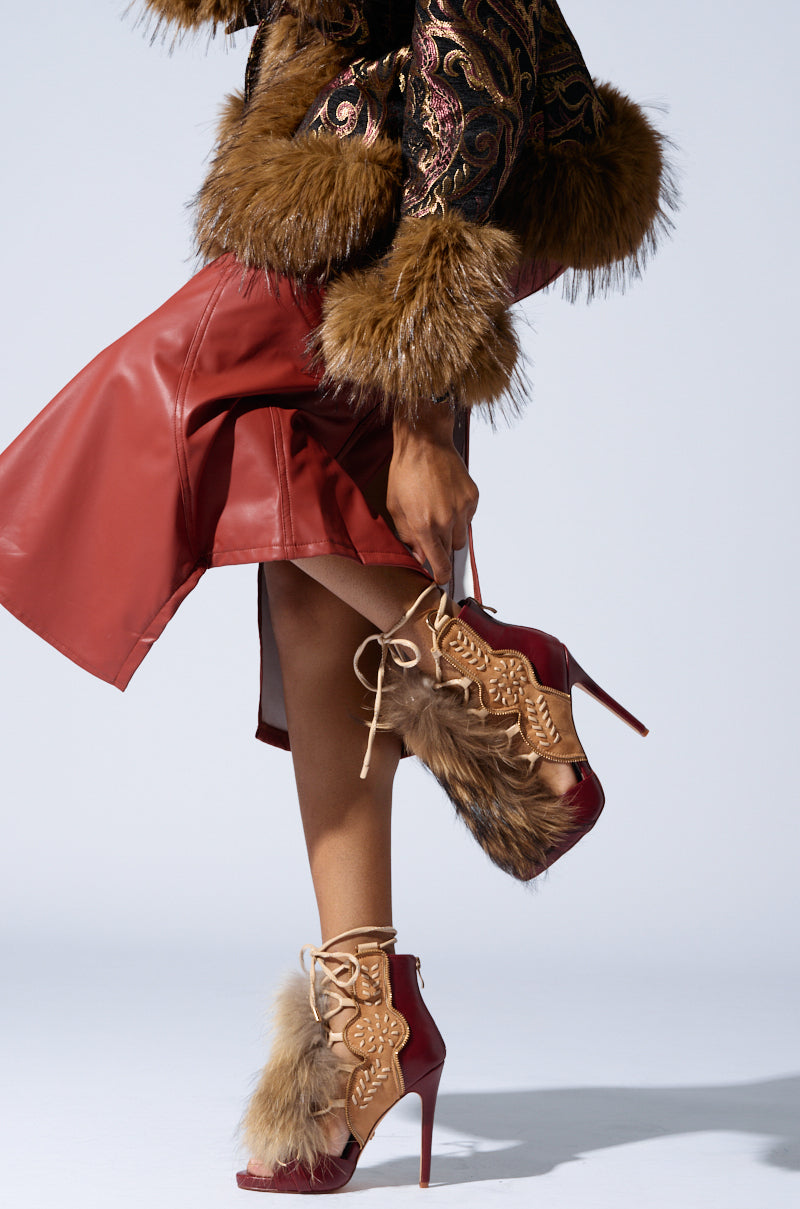 AZALEA WANG SHAINY MULTI MATERIAL SANDAL – AKIRA