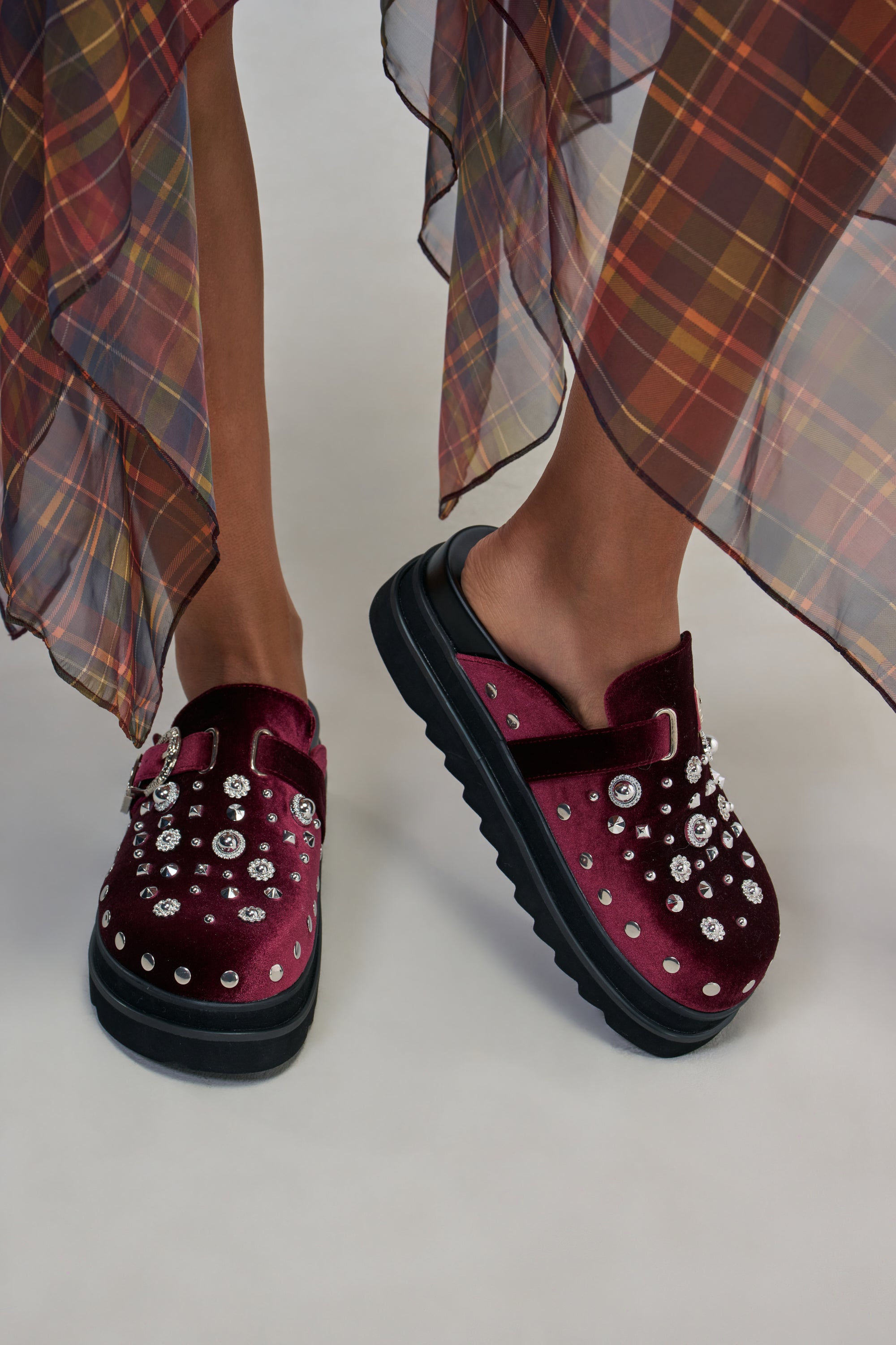 Velvet Embellished Flatform Clog Mules | AKIRA