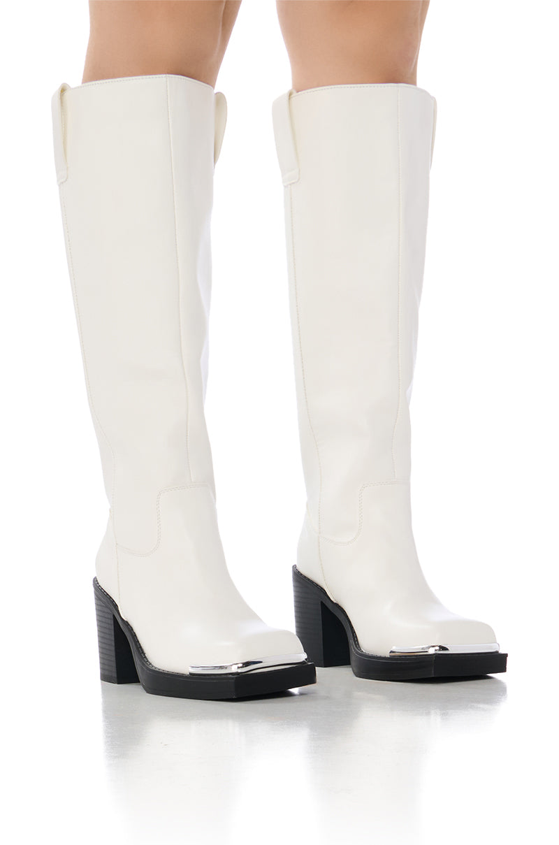 AZALEA WANG BAKLAVA WHITE BOOT view 0