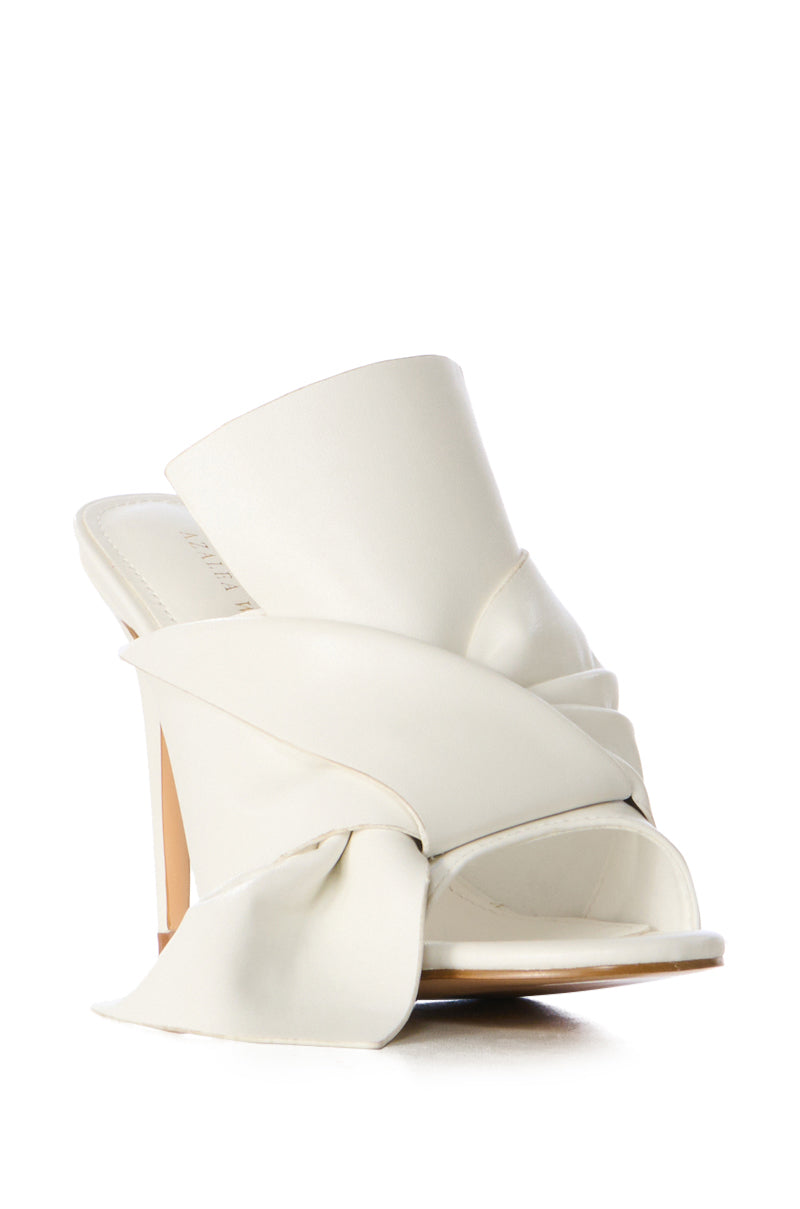 Back View Azalea Wang Candycoated Mule Sandal In White