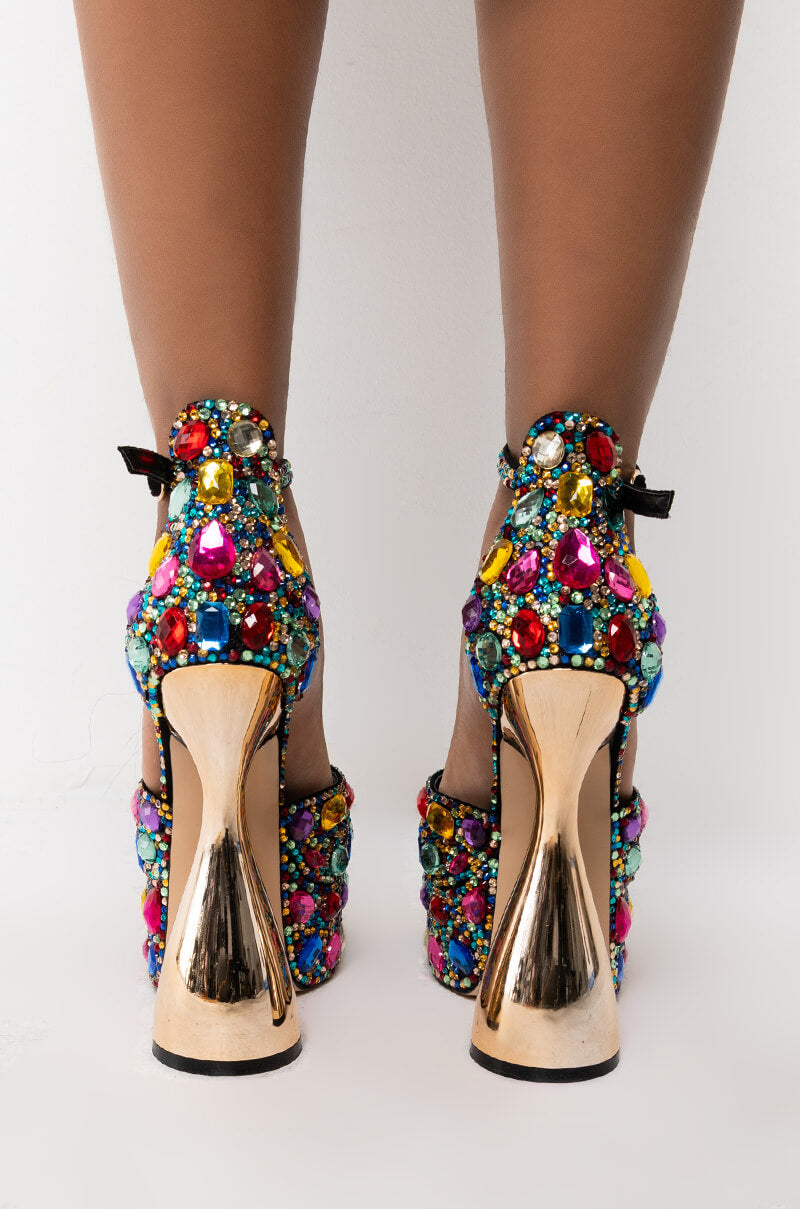 Detail View Azalea Wang Life Of The Party Chunky Sandal In Multi