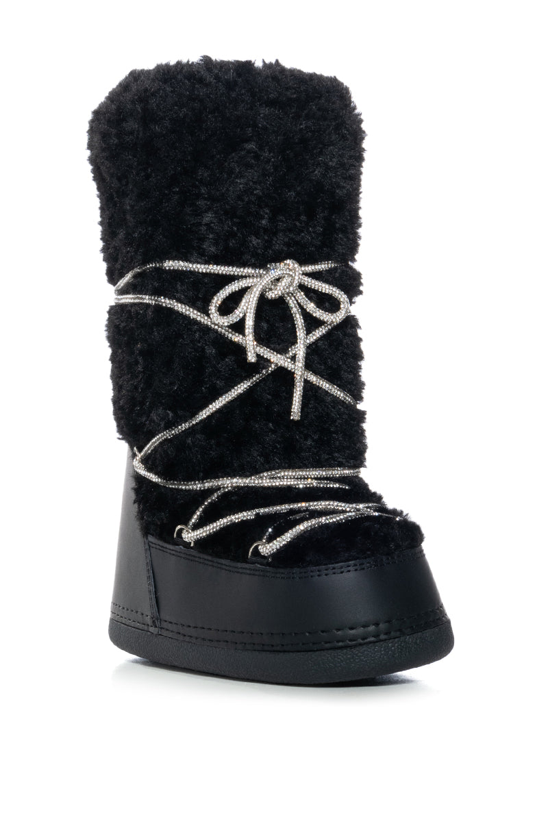 Back View Azalea Wang Olwen Black Fuzzy Moon Boot With Sparkle Laces