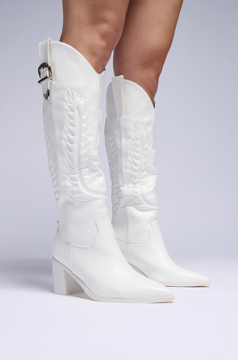Side View Azalea Wang Pamela White Western Boot