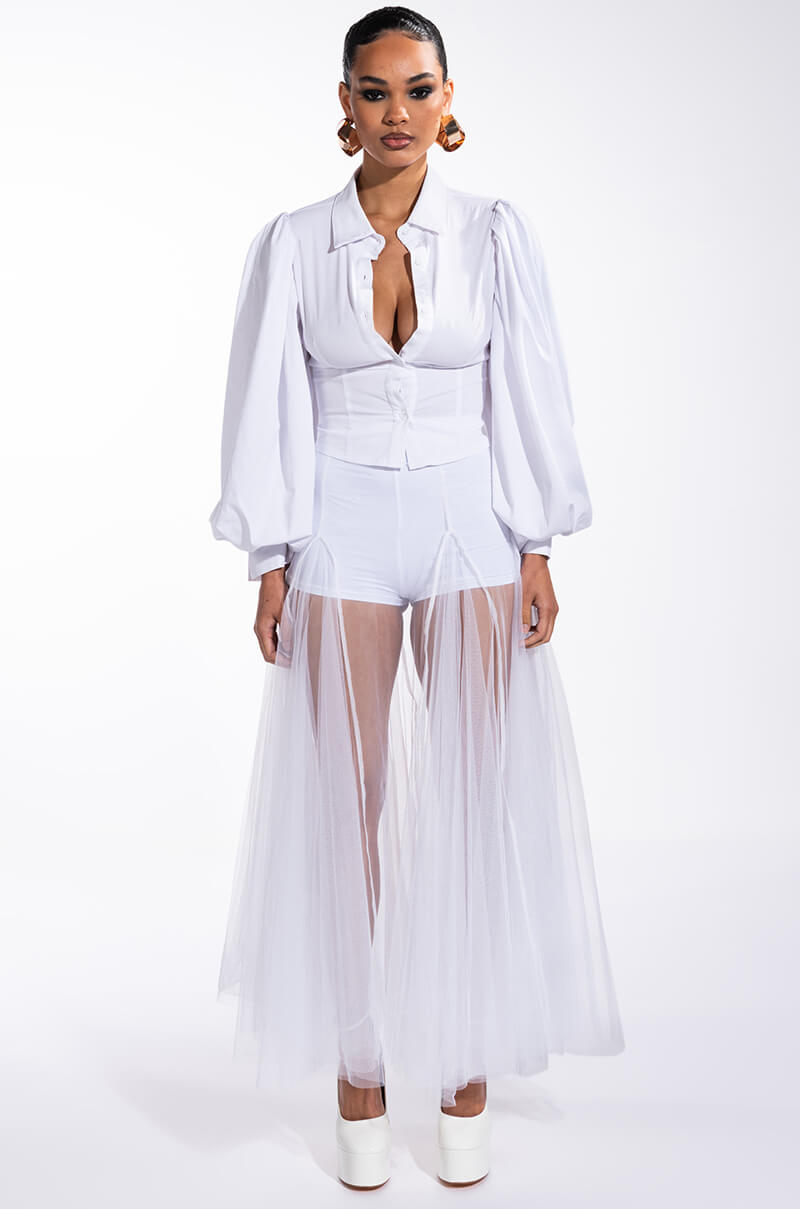 Extra View Cottage Chic Blouson Sleeve Button Down Blouse