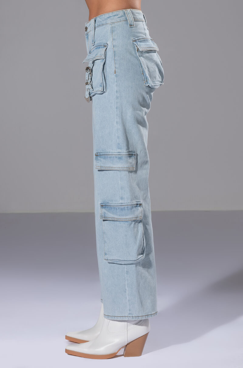 Extra View For Real Buckle Detail Relaxed Fit Jeans