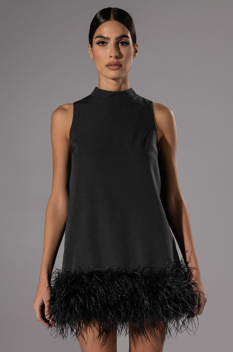LIVING LAVISH SLEEVELESS SHIFT DRESS – AKIRA