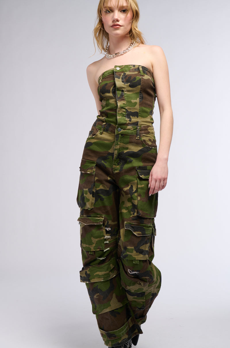 OFF DUTY CAMO JUMPSUIT – AKIRA - Main Image