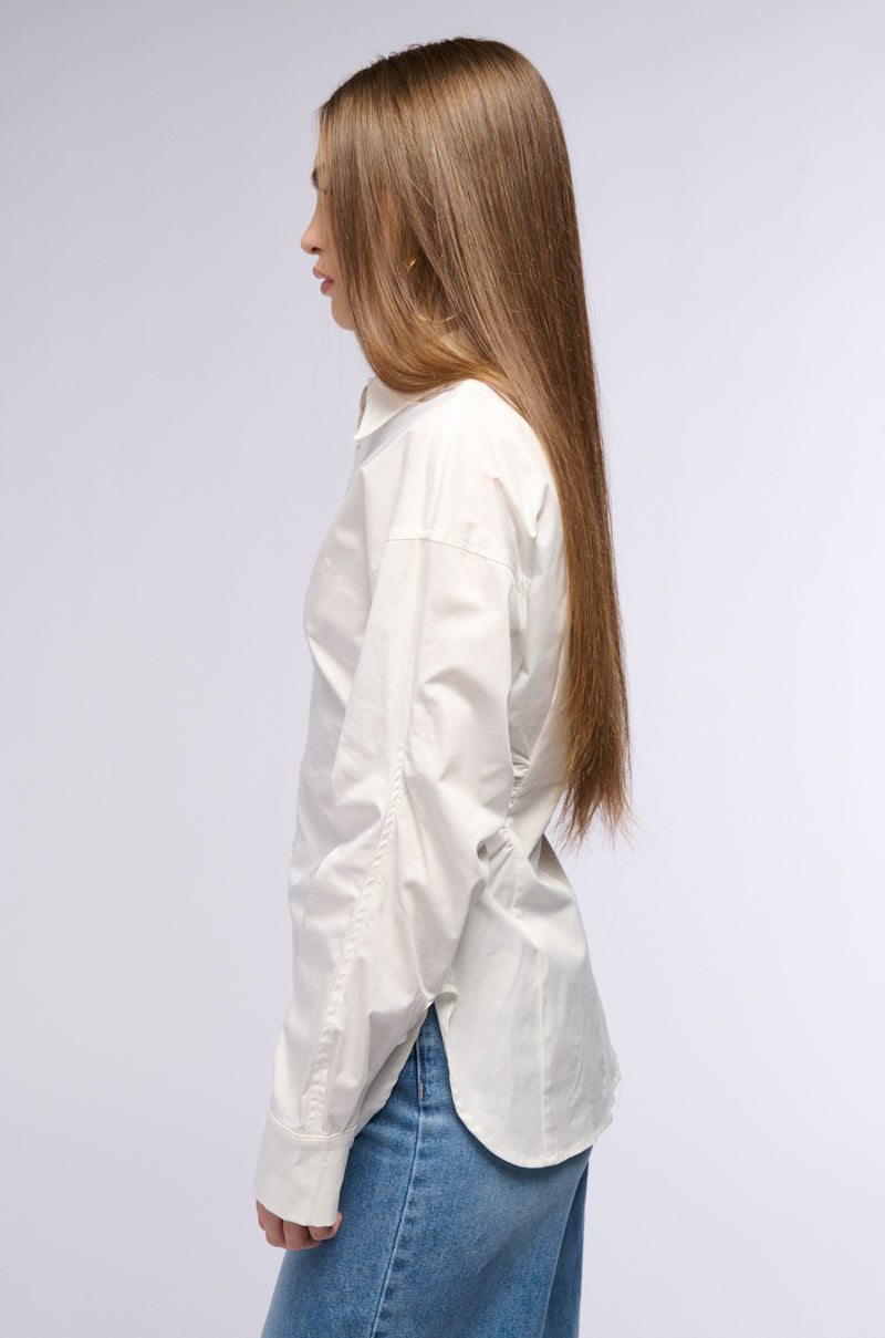 Detail View Oliva Cinched Waist Poplin Button Down