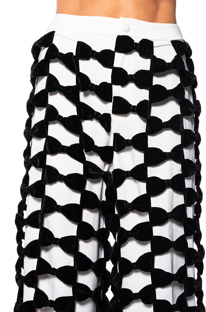 Extra View Opal All Over Bow Detail Wide Leg Pant