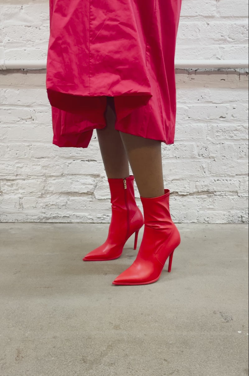 AZALEA WANG KATHERINE RED PU BOOTIE – AKIRA