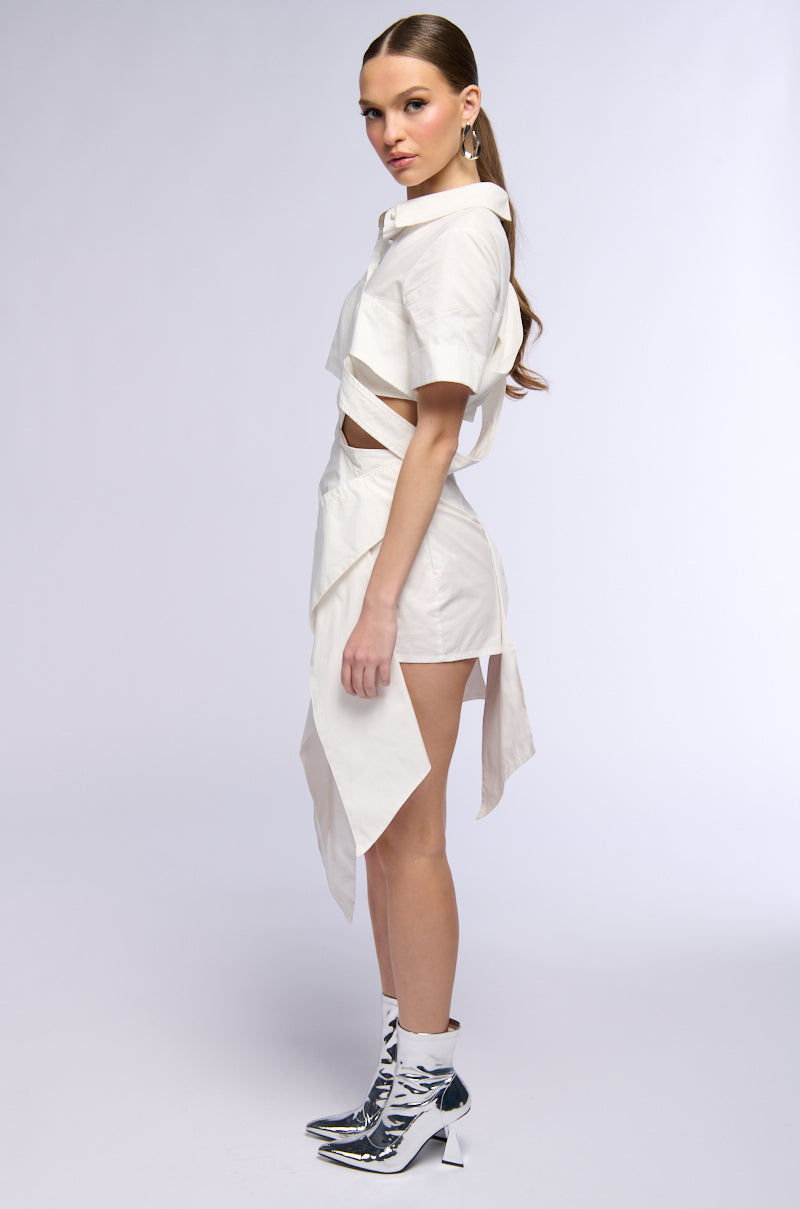 Detail View Riri Cut Out Poplin Midi Dress