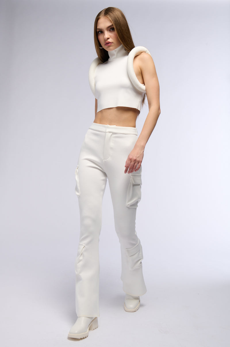 Extra View Talon Pocket Detail Flare Trouser