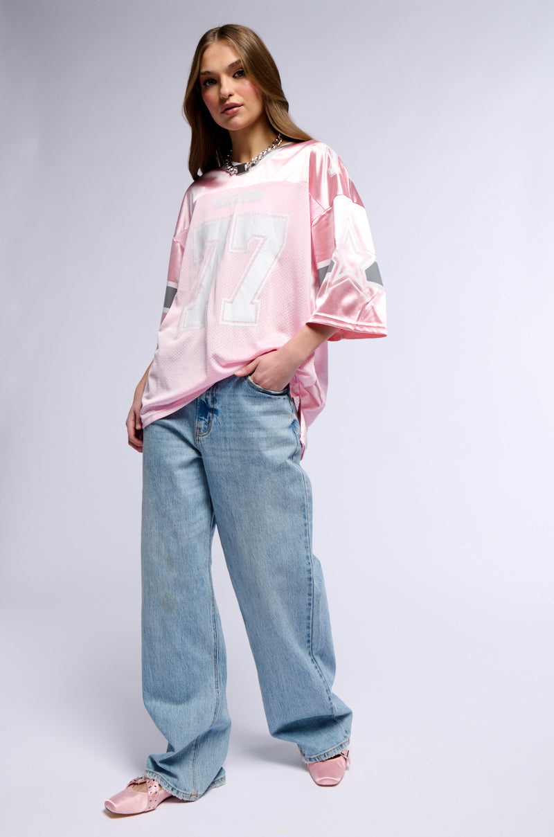 Extra View Winner Squad Varsity Jersey In Pink