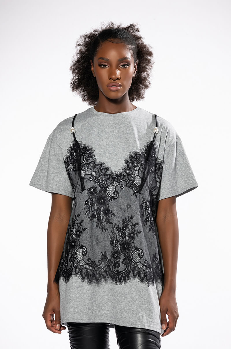 Back View Winny Lace Detail Tshirt