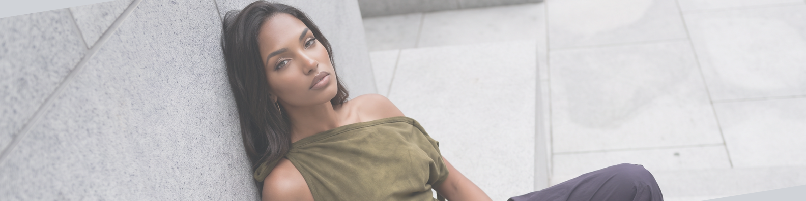 How to Wear Olive Green: 5 Color Combinations to Try