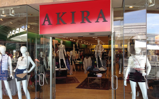 AKIRA Oakbrook Center IL - Store & Personal Stylists
