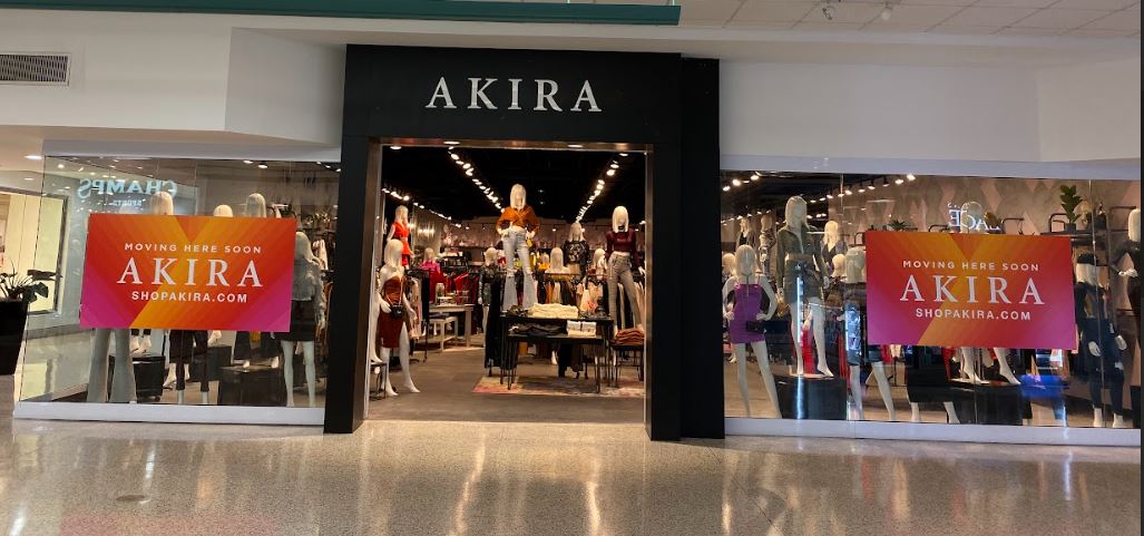 AKIRA Harlem Irving Plaza IL - Store & Personal Stylists