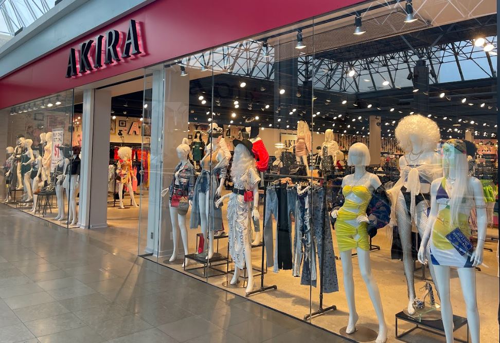AKIRA The Mall In Columbia MD - Store & Personal Stylists