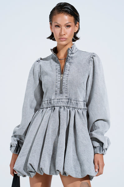 PASS THE BUBBLY DENIM MINI DRESS IN LIGHT GREY – AKIRA