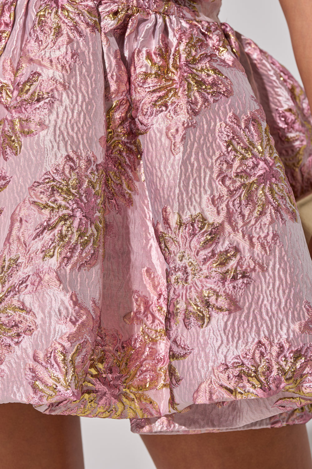THE TOPIC AND TOP PICK BROCADE MINI DRESS IN PINK – AKIRA
