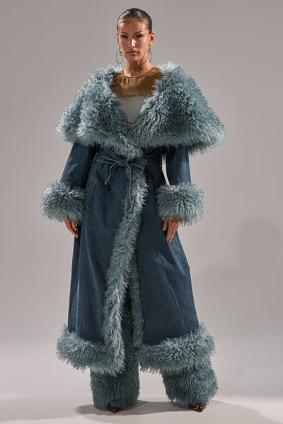 MOXIE FUR TRIM DENIM TRENCH – AKIRA