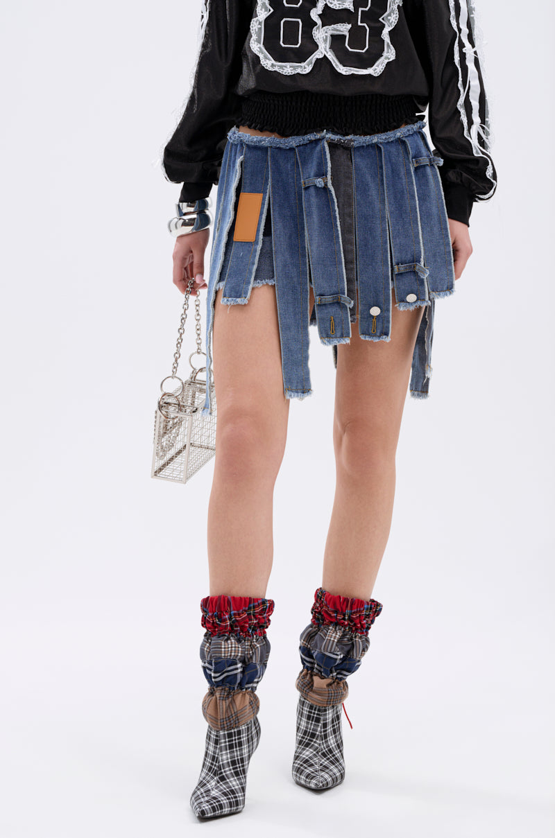 AKIRA NAKA アキラナカ　slide panel denim skirt STRIPPED DENIM SKIRT – AKIRA