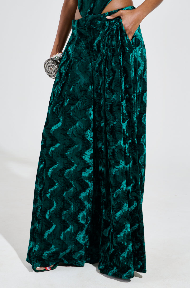 GREEN WITH ENVY VELVET WIDE LEG TROUSER AKIRA GREEN WITH ENVY VELVET WIDE LEG TROUSER AKIRA