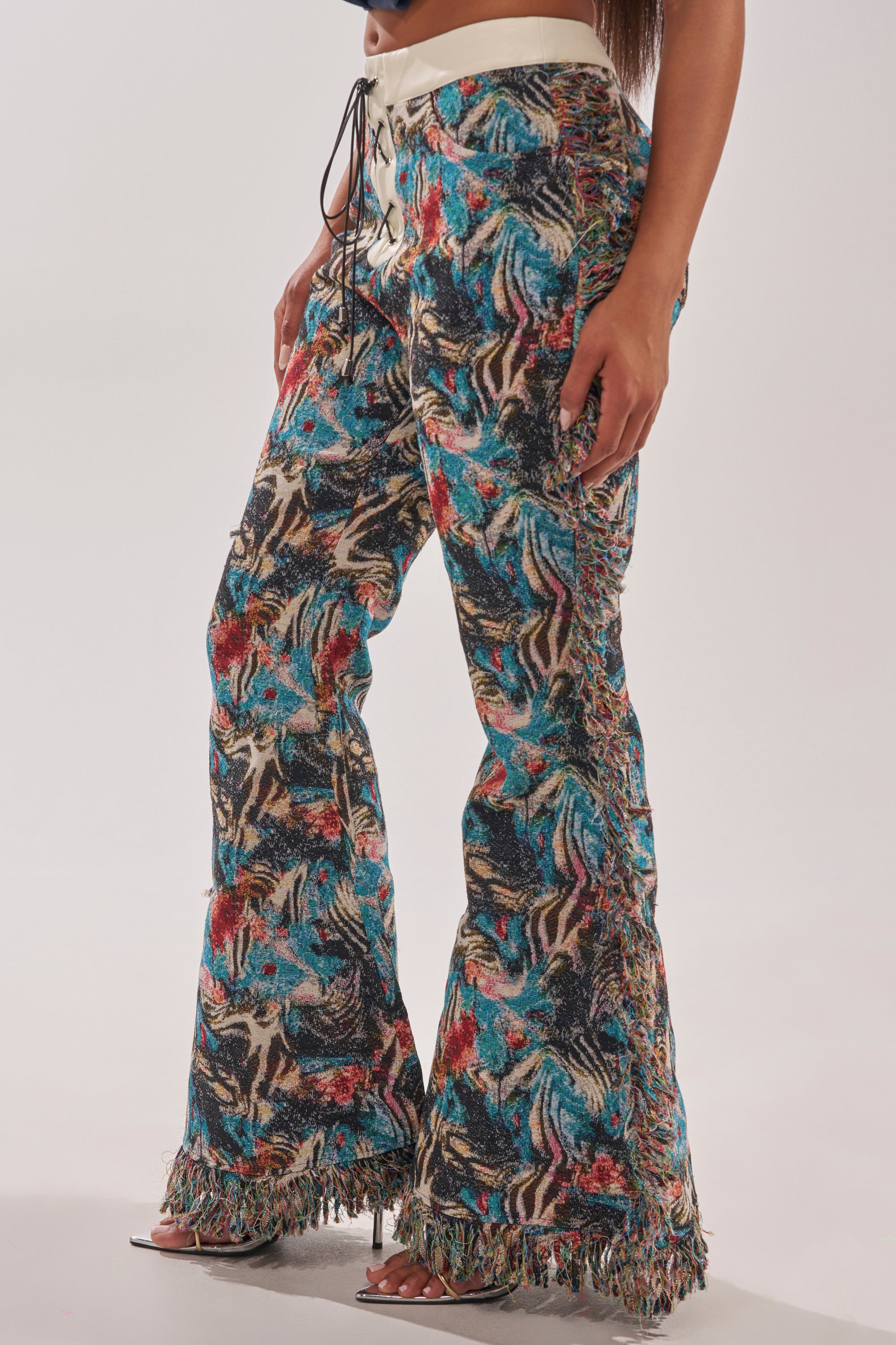 MIXED EMOTIONS TAPESTRY PANT – AKIRA
