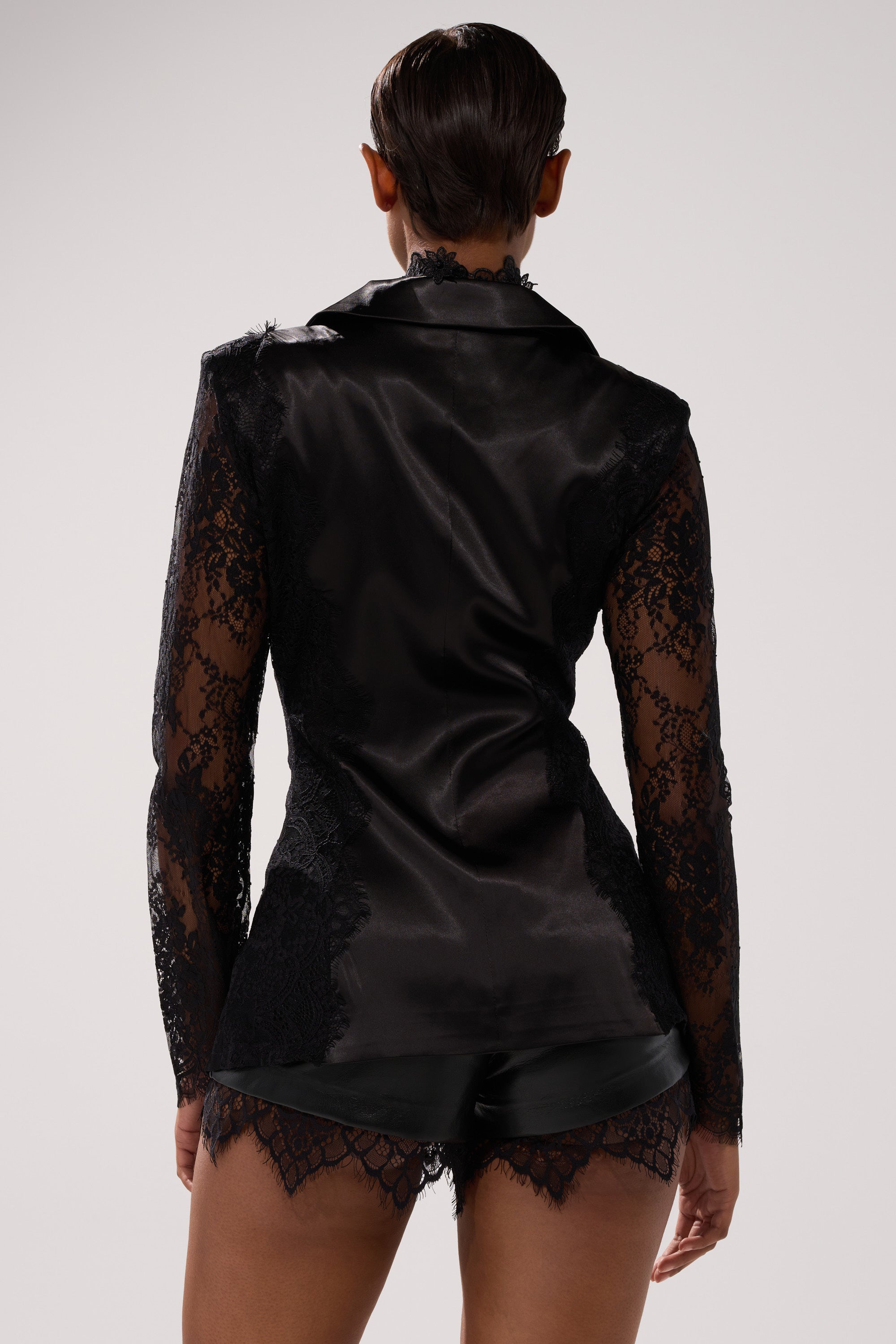 AU CONTRAIRE LACE SATIN BLAZER – AKIRA