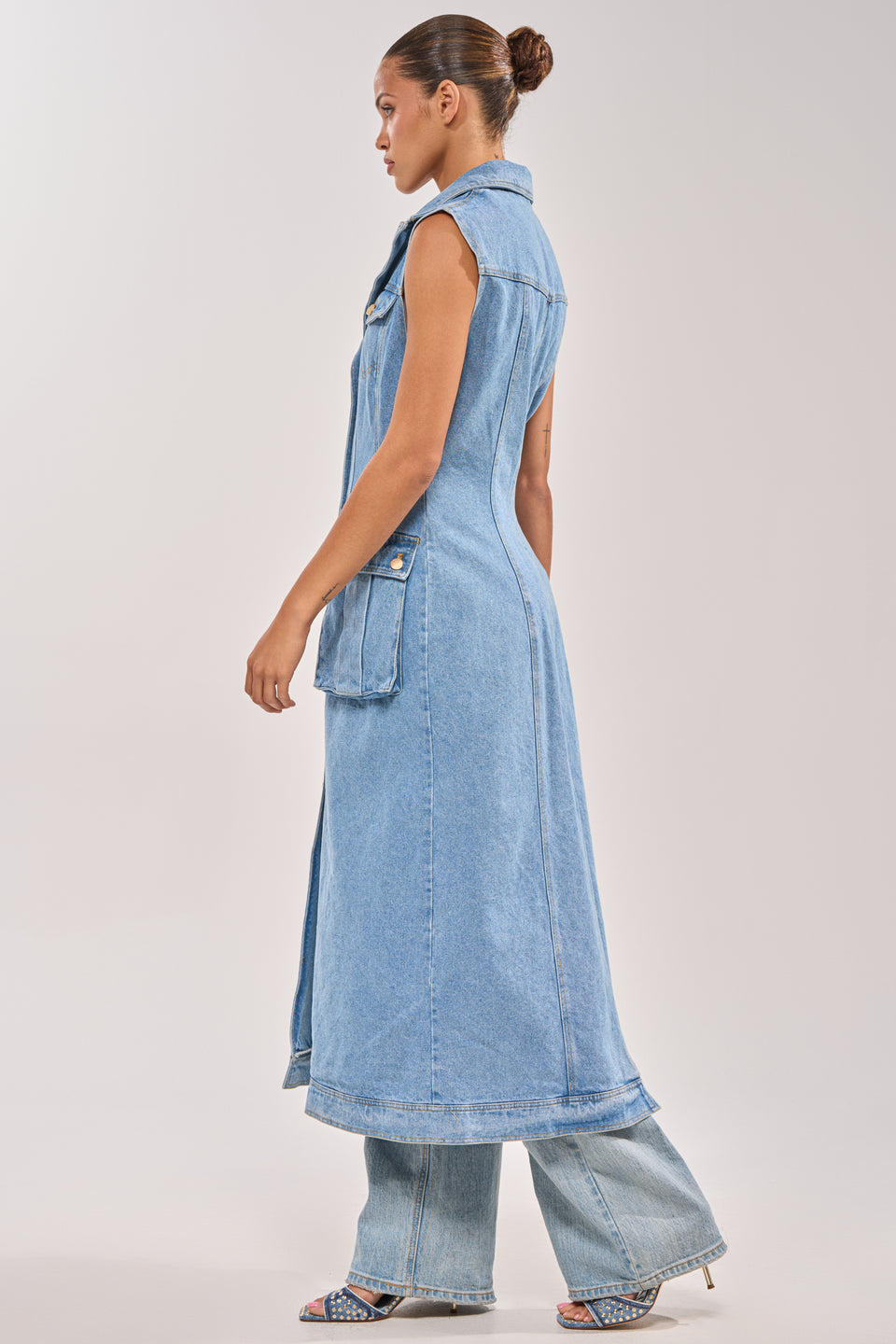 AKIRA Gotta Dip Long Denim Vest | Light Blue
