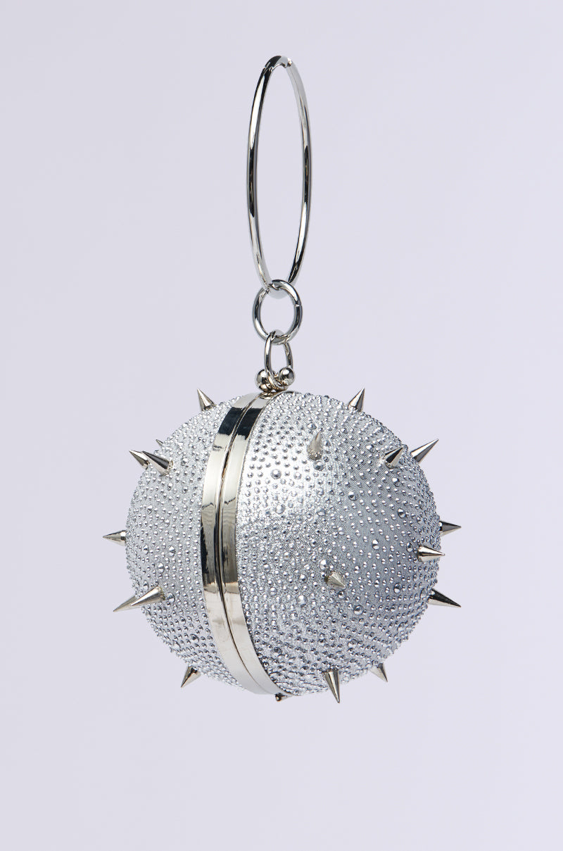 I BITE BACK STUD CLUTCH BAG – AKIRA