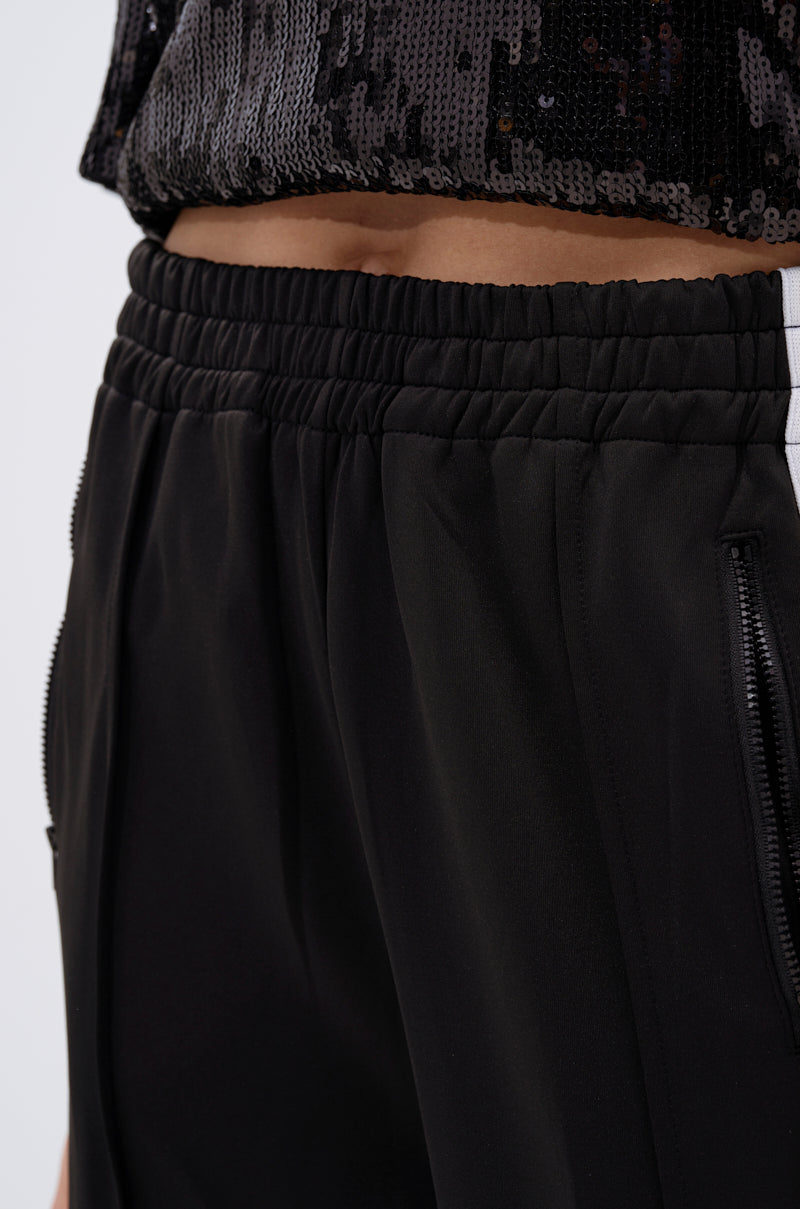 MA＊RS ガーター ショーパン ブラック MODERN JAM TRACK PANT WITH TULLE IN BLACK – AKIRA